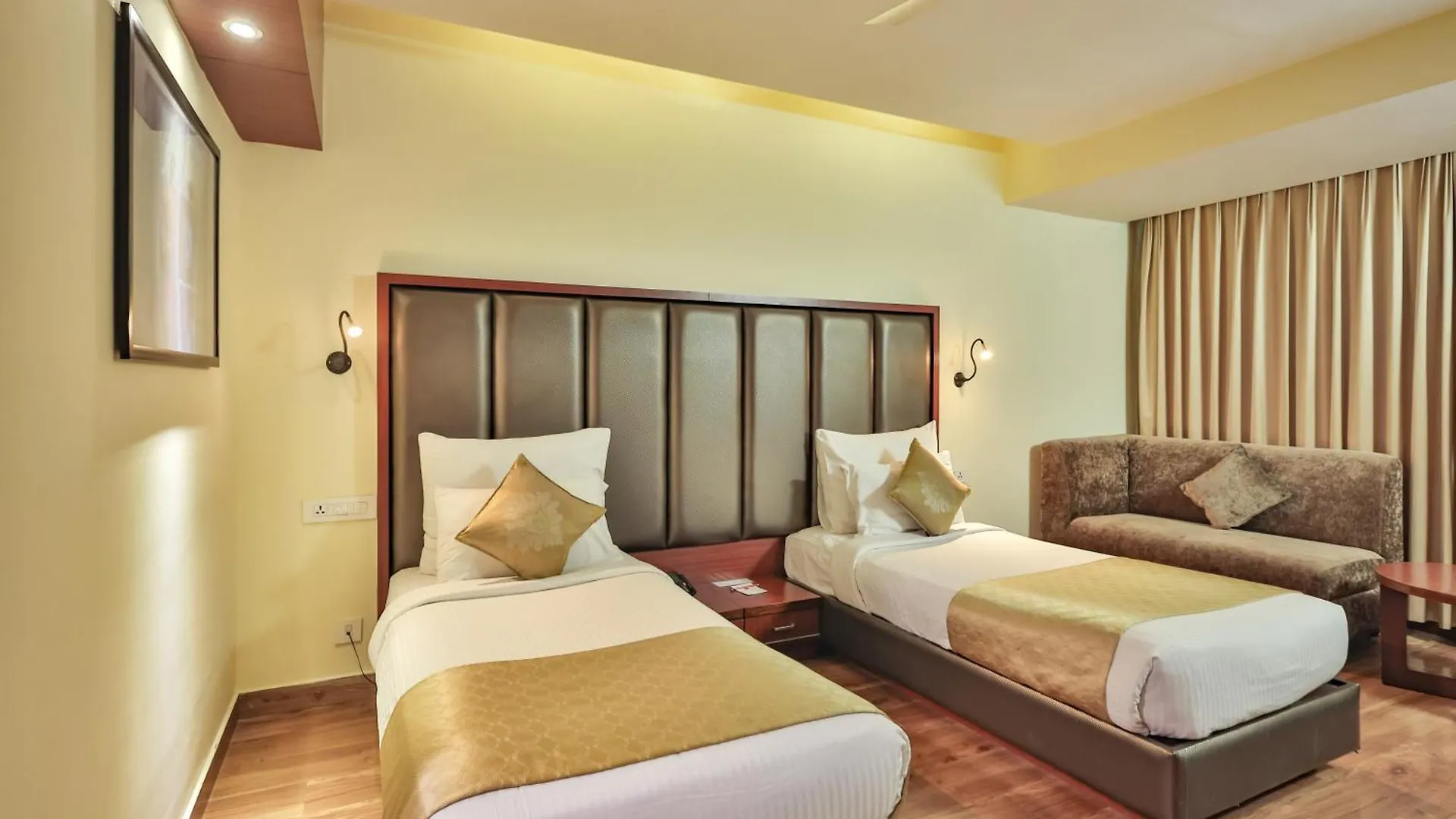 Hotel Cama Chandigarh 3*,